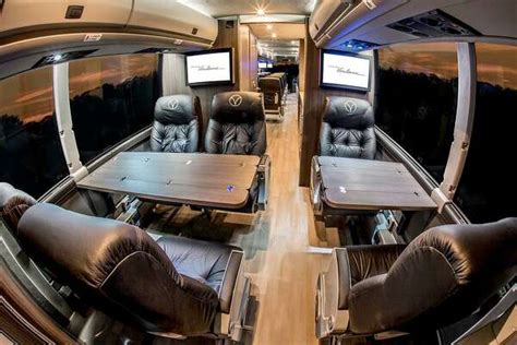 private luxury bus rental.